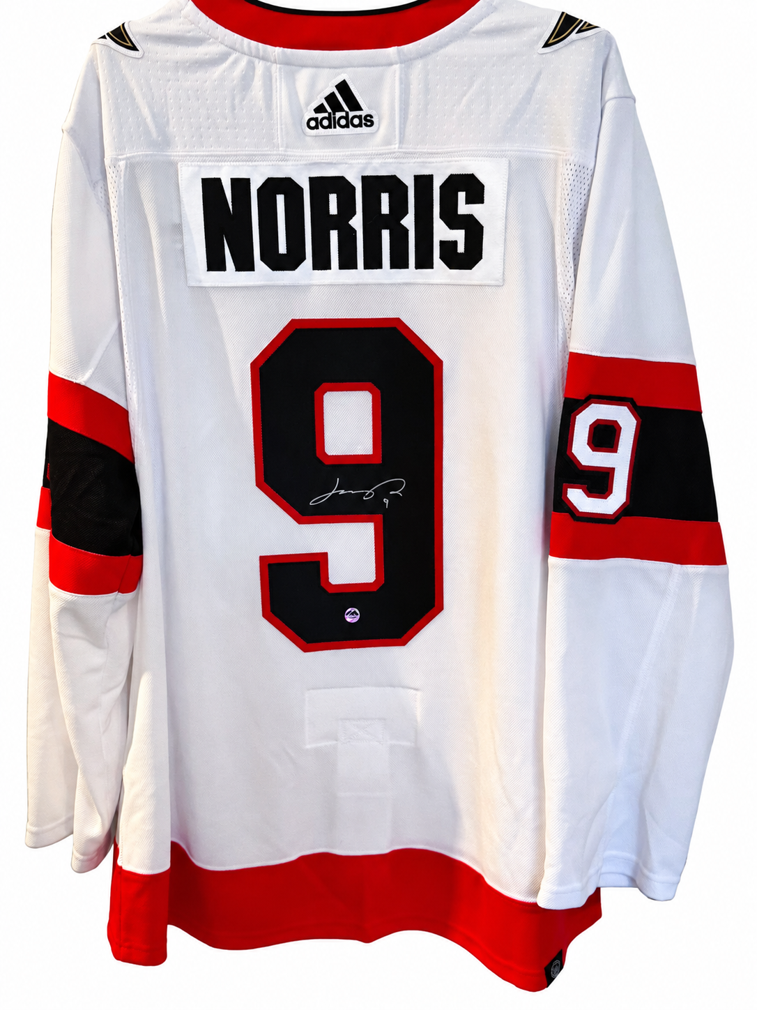 Josh Norris #9 – Chandail Adidas autographié – AJ Sports COA