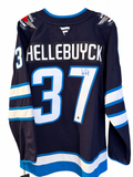 Connor Hellebuyck #37 – Chandail Fanatics Premium autographié – Memorable Authentic COA
